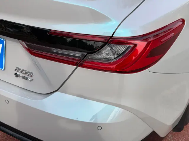 Toyota Camry — Фото автомобиля 8