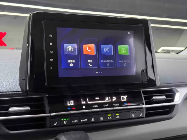 Toyota Granvia — Фото автомобиля 7
