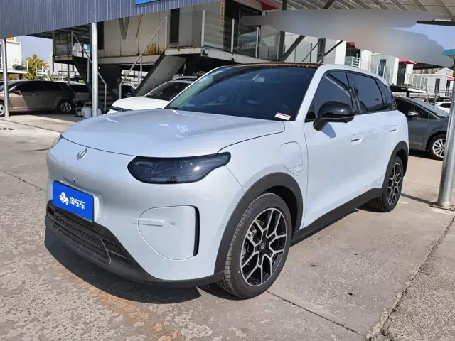Фотография автомобиля — Leapmotor A10