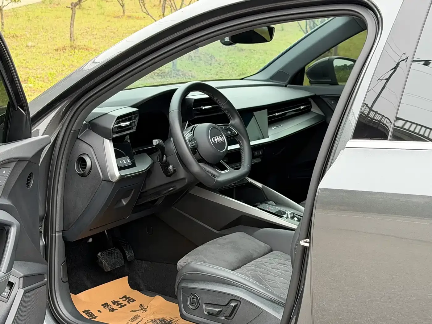 Audi Audi A3 2023 A3L Limousine 35 TFSI Luxury Sport — Фото автомобиля 8