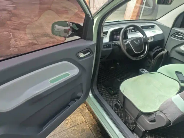Wuling Hongguang Mini EV — Фото автомобиля 15