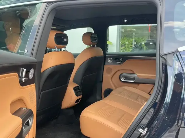 smart smart Genie #5 2025 Plug-in Hybrid Edition — Фото автомобиля 6