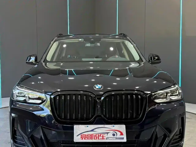 BMW X3 — Фото автомобиля 2