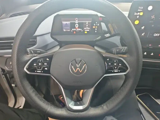 Volkswagen ID.4 X — Фото автомобиля 10