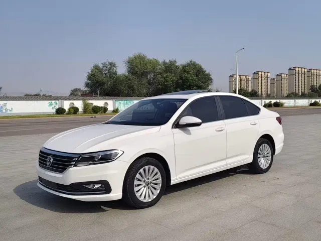 Фотография автомобиля — Volkswagen Lavida