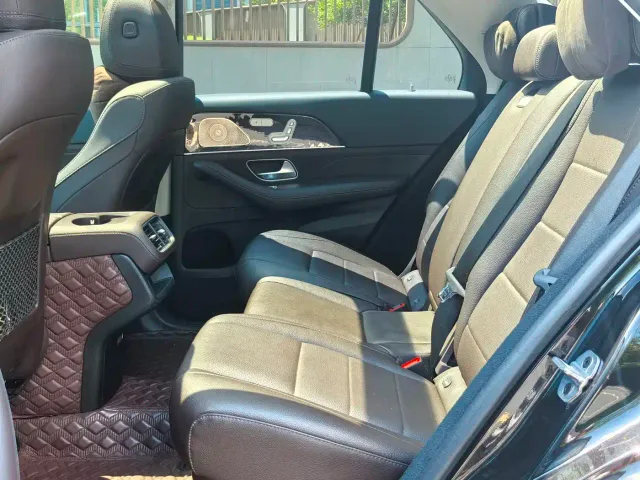Mercedes-Benz GLE-Class — Фото автомобиля 10