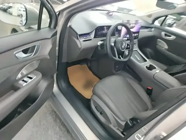 Shangjie SUV — Фото автомобиля 15