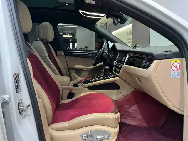 Porsche Macan — Фото автомобиля 10