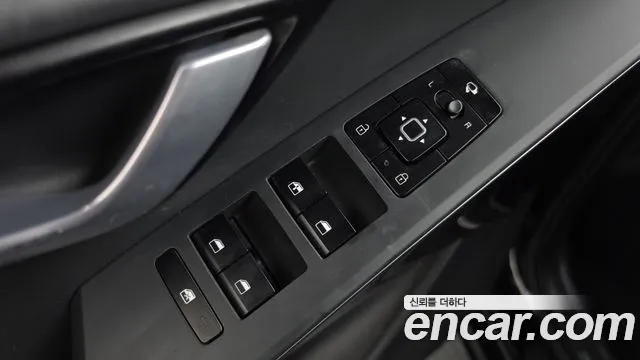 Kia Niro Niro (New) — Фото автомобиля 28