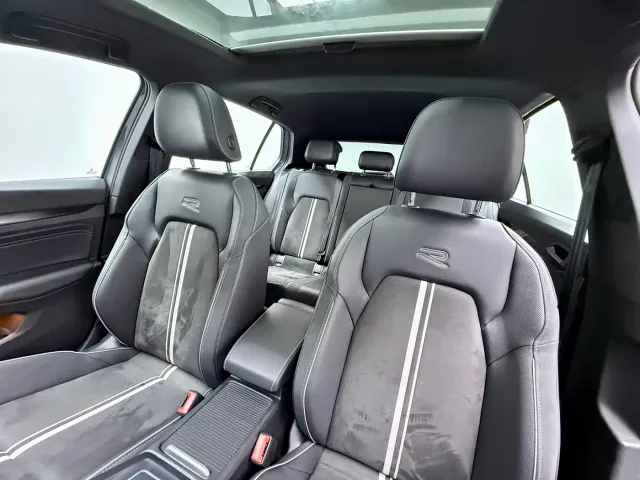 Volkswagen Golf — Фото автомобиля 15