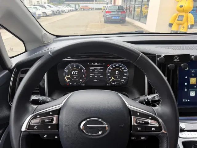 GAC Trumpchi M8 — Фото автомобиля 9