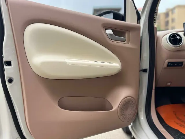 Wuling Hongguang Mini EV — Фото автомобиля 9
