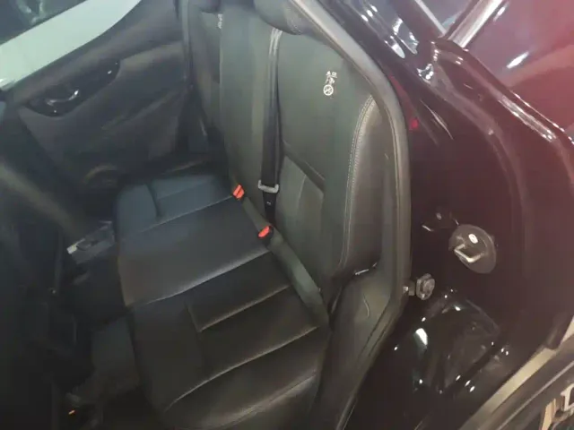 Nissan Qashqai — Фото автомобиля 16