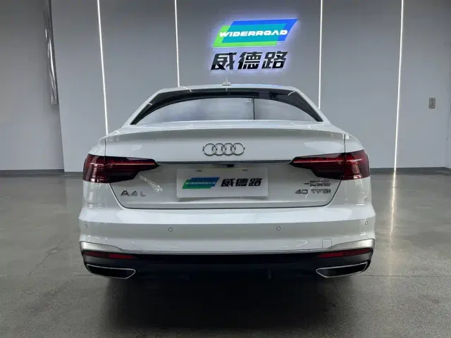 Audi A4L — Фото автомобиля 5