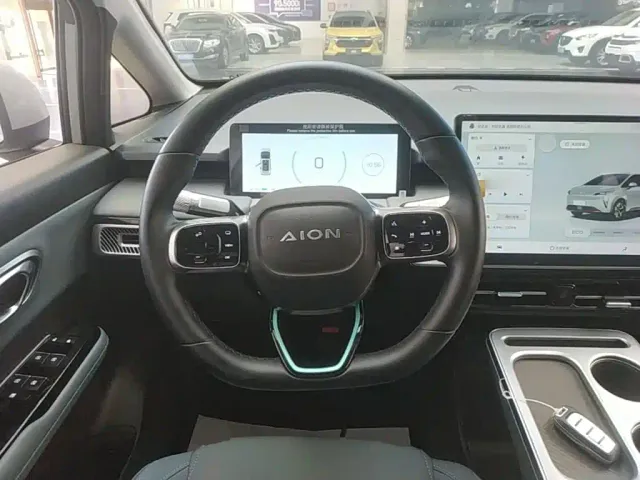 GAC Aion Y — Фото автомобиля 10