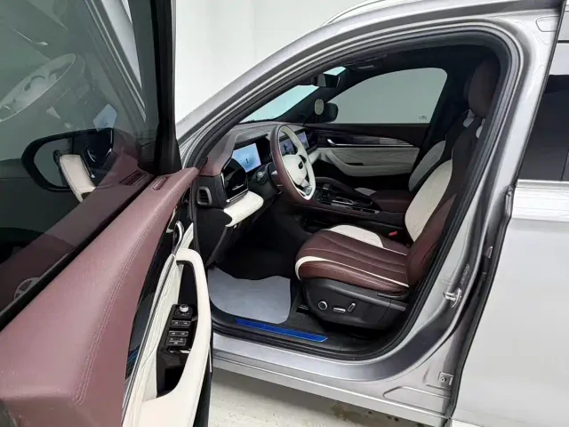 Geely Xingyue L — Фото автомобиля 14