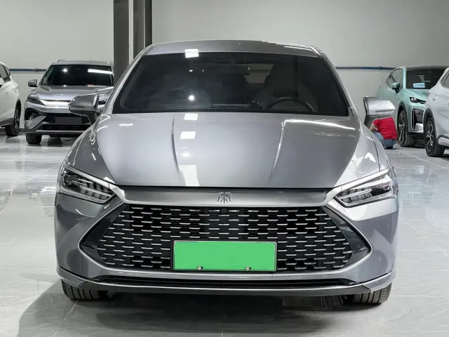 BYD Qin PLUS — Фото автомобиля 2