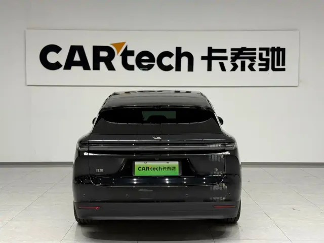 Li Auto i6 — Фото автомобиля 15