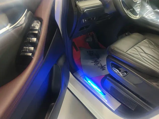 GAC Trumpchi M8 — Фото автомобиля 3