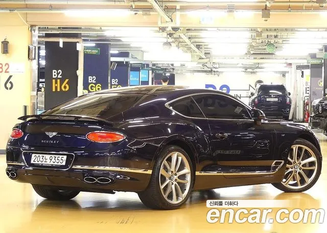 Bentley Continental — Фото автомобиля 3