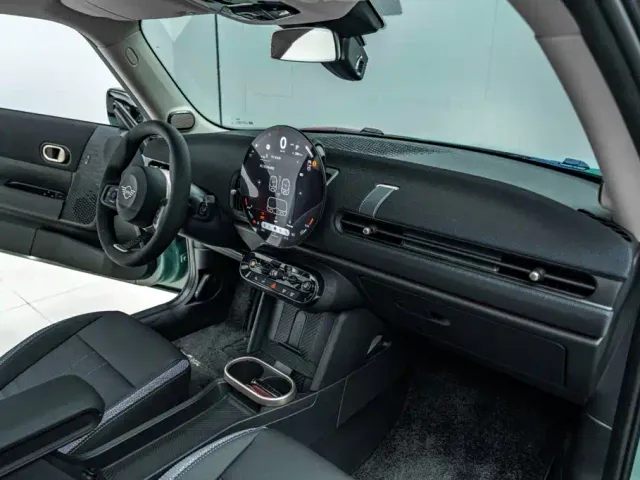 MINI Hatch — Фото автомобиля 18