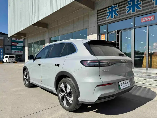 Geely Galaxy E5 — Фото автомобиля 15