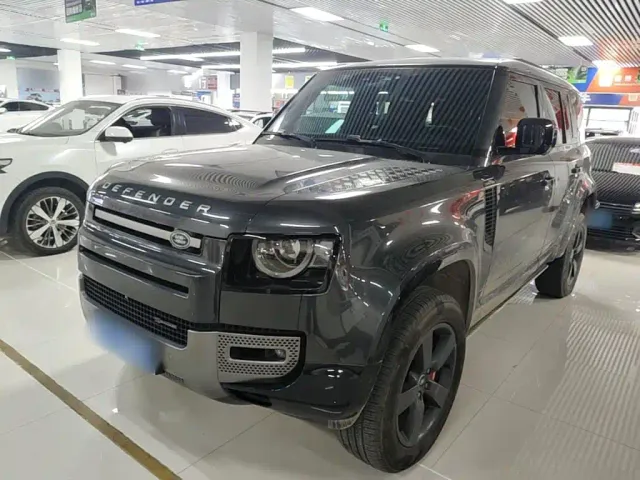 Фотография автомобиля — Land Rover Defender