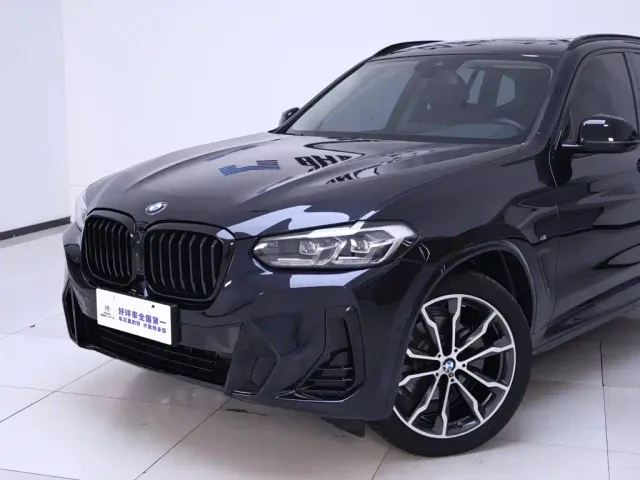 BMW X3 — Фото автомобиля 3