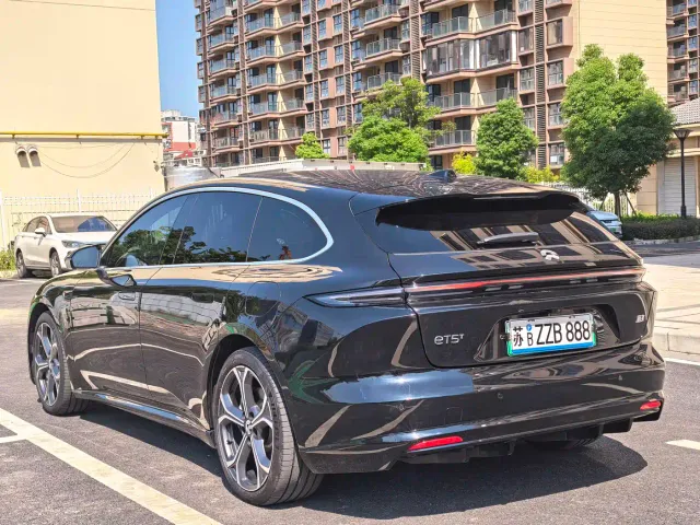 Nio ET5 Touring — Фото автомобиля 6
