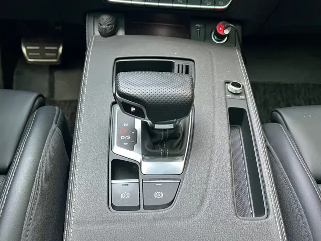 Audi Q5L — Фото автомобиля 10