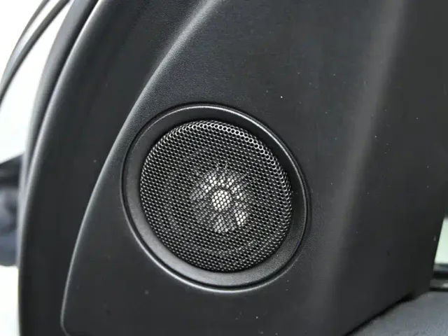 Land Rover Discovery Sport — Фото автомобиля 28