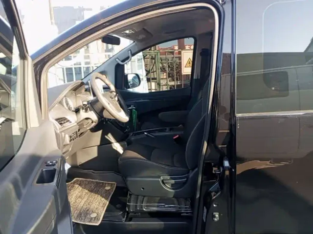 JAC Refine M3 — Фото автомобиля 14