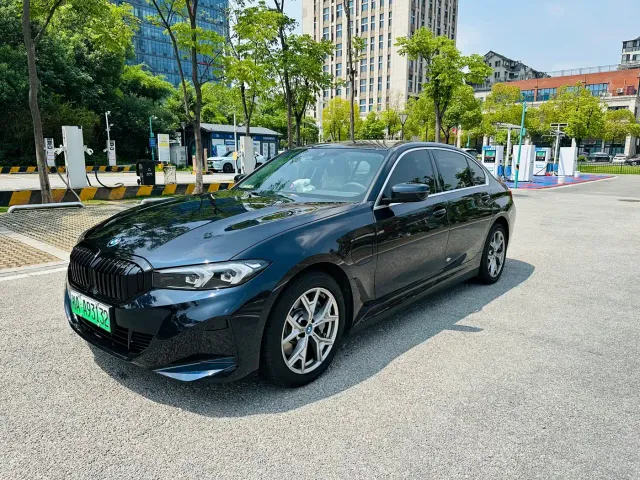 BMW i3 — Фото автомобиля 3