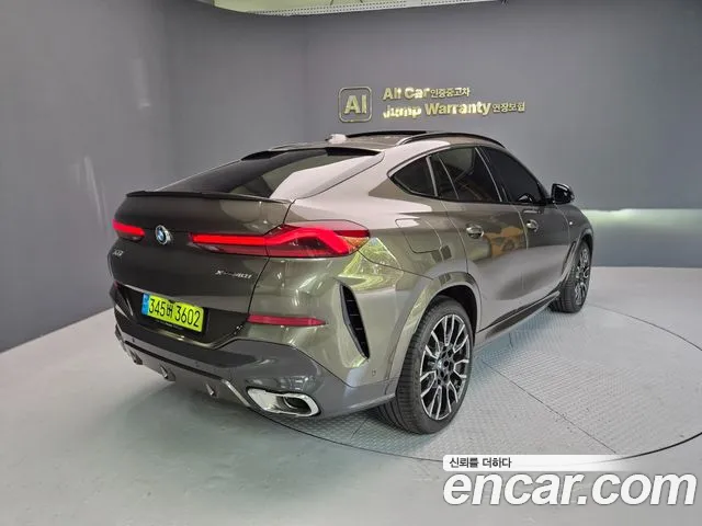 BMW X6 — Фото автомобиля 2