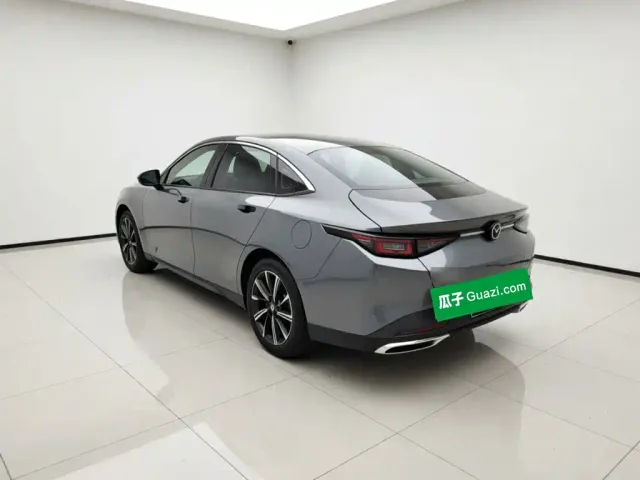 Changan Eado — Фото автомобиля 4