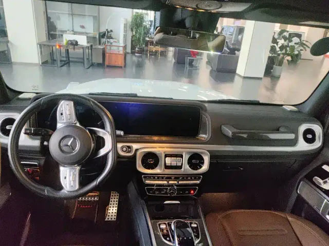 Mercedes-Benz G-Class — Фото автомобиля 5