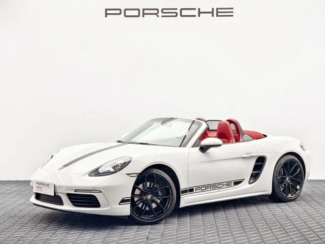 Фотография автомобиля — Porsche 718