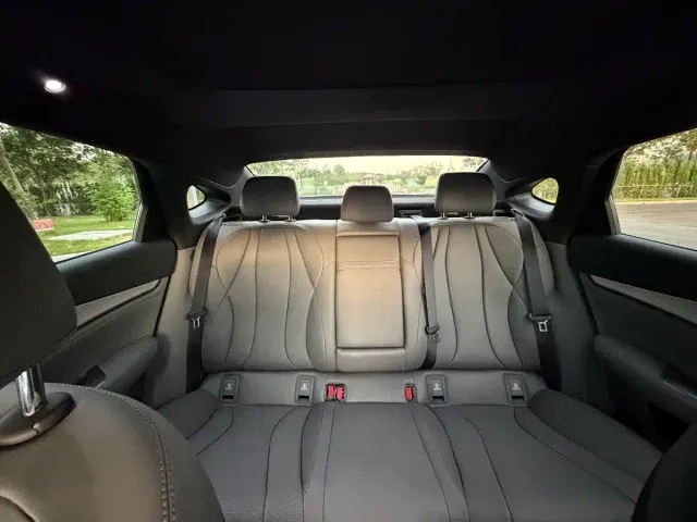BYD Seal 07 DM-i — Фото автомобиля 12