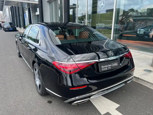 Mercedes-Benz Maybach S-Class — Фото автомобиля 10