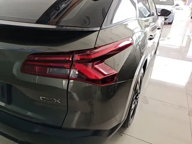 Citroen C5 X — Фото автомобиля 7