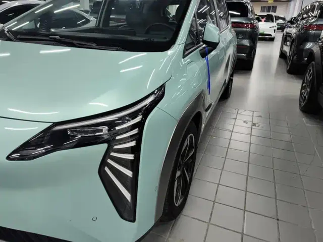 GAC Aion Y — Фото автомобиля 5