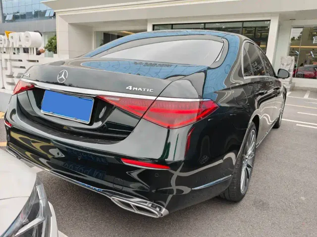 Mercedes-Benz S-Class — Фото автомобиля 3