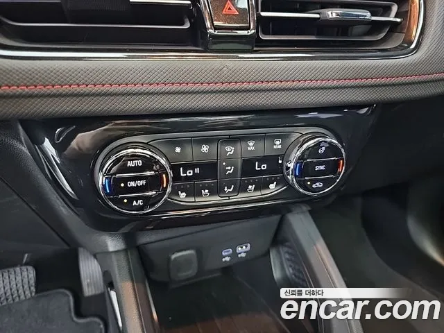 ChevroletGMDaewoo Trailblazer Новый Trailblazer 1.3 турбо 4WD — Фото автомобиля 10