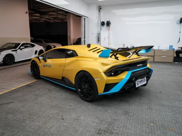 Lamborghini Huracan — Фото автомобиля 4