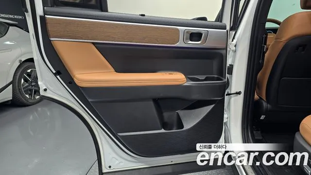 Hyundai Santa Fe MX5 — Фото автомобиля 14