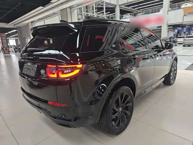 Land Rover Discovery Sport — Фото автомобиля 6