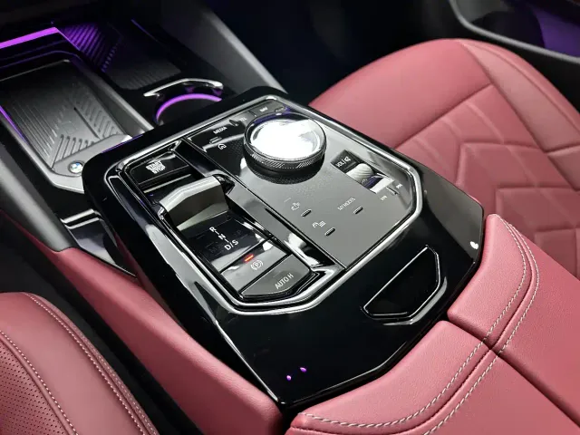 BMW 5 Series — Фото автомобиля 15