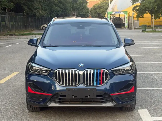 BMW X1 — Фото автомобиля 2
