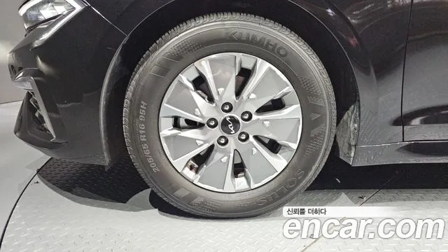 Kia K5 Prestige — Фото автомобиля 5