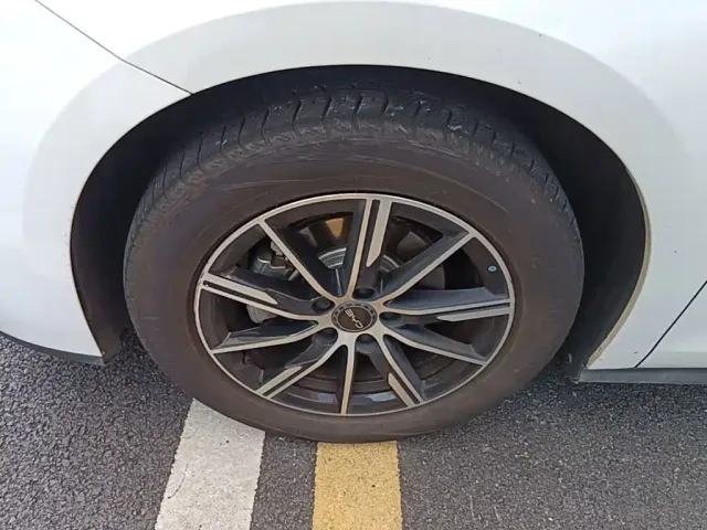 BYD Seal 06 — Фото автомобиля 22
